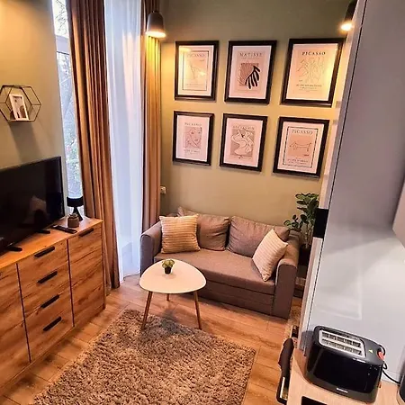 Downtown Studio-loft Апартаменти *